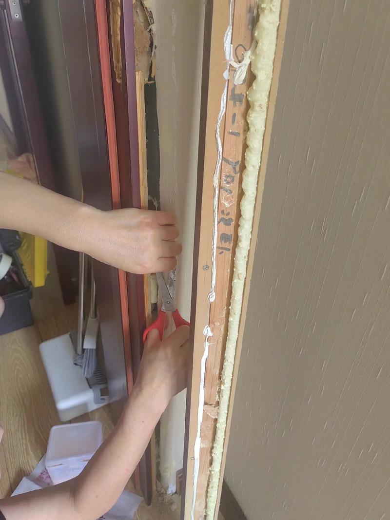 大连木门市场新动态：从简约到豪华的华丽转身